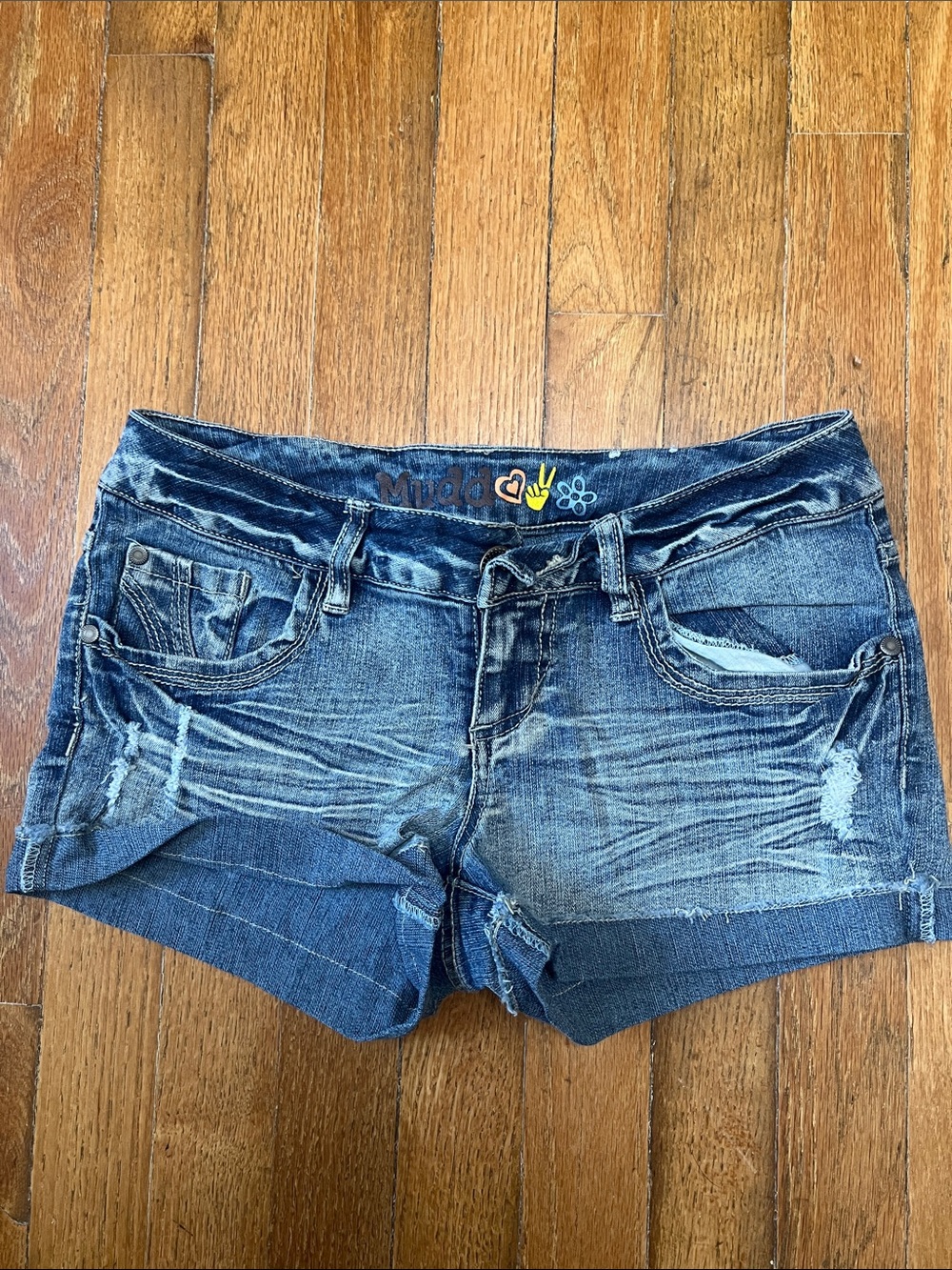 Mudd Women's Washed Denim Jean Shorts in Blue